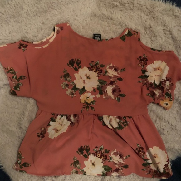 Bobeau Blouse Size M - Picture 3 of 3